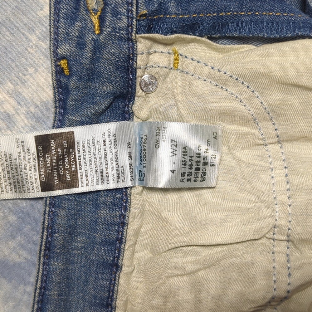 Levi Strauss Signature Classic Mid Rise Capri Size 4 - Picture 7 of 11